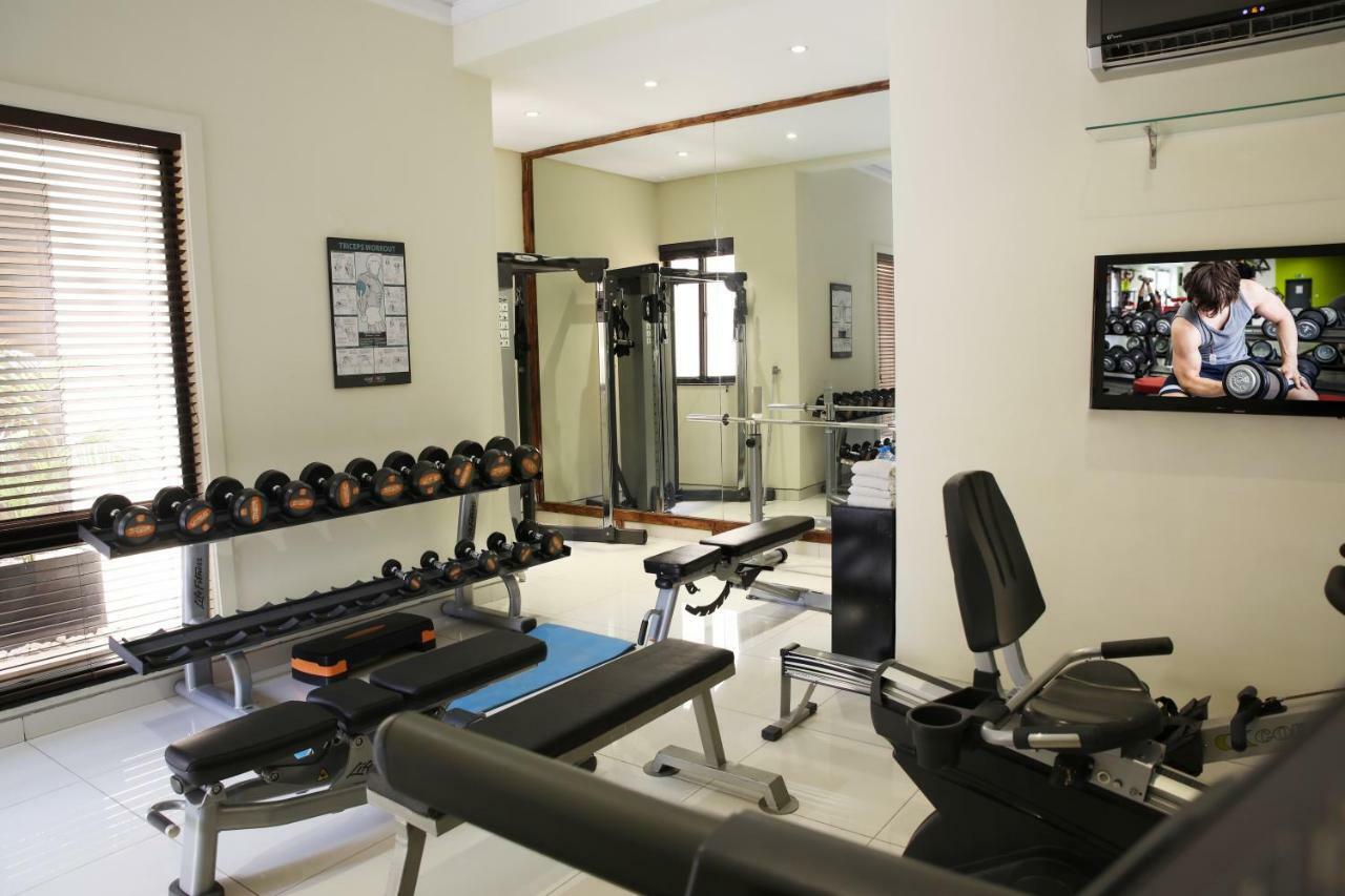 Avari Boutique Multan Buitenkant foto